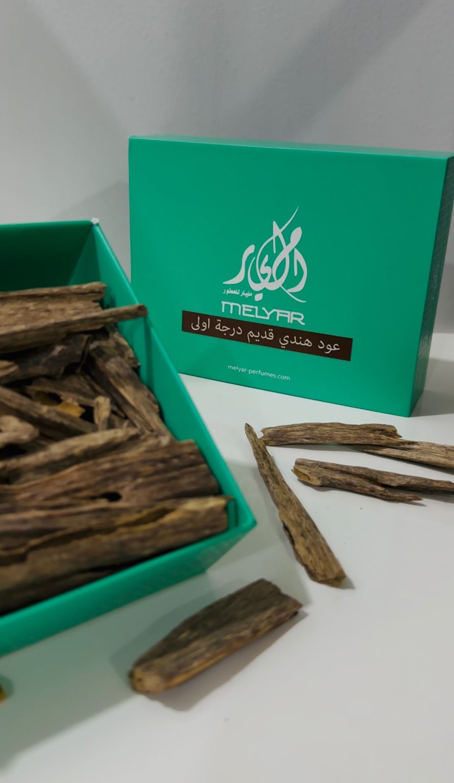 d43412fa-2f3b-4281-9187-5c2e6ac01eae بوكس عود هندي قديم درجة أولى - Image 1